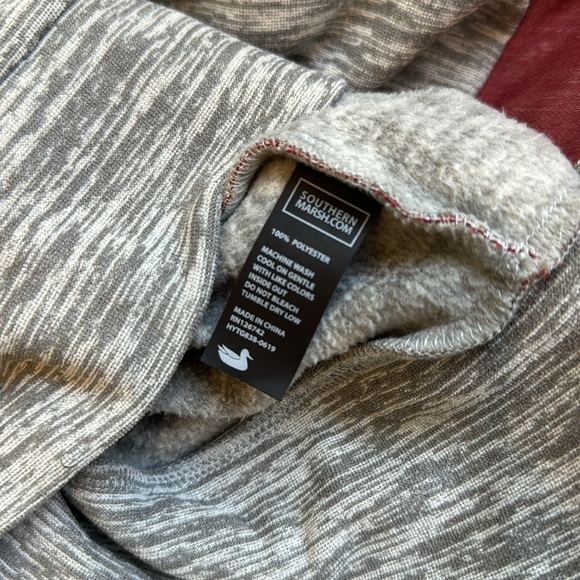 Mens Southern Marsh red and heathered gray pullover 1/4 zip - Picture 5 of 5